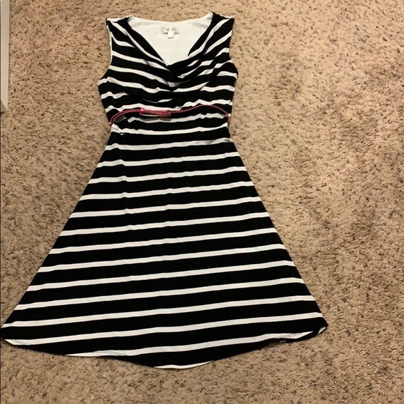 Bulk Barn Dress - Picture 6 of 6